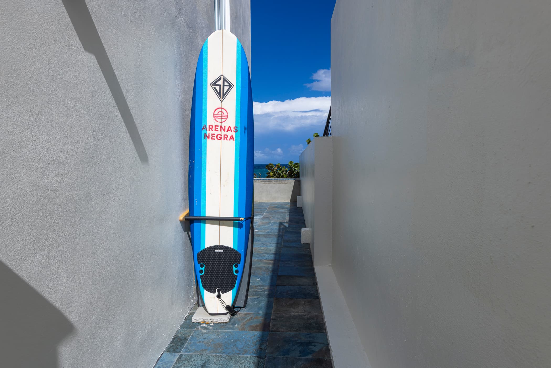 Back of the villa with pool and ocean